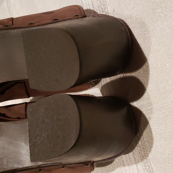 UGG Genuine Shearling Platform Clogs KASSI Women's 10 - Picture 15 of 17